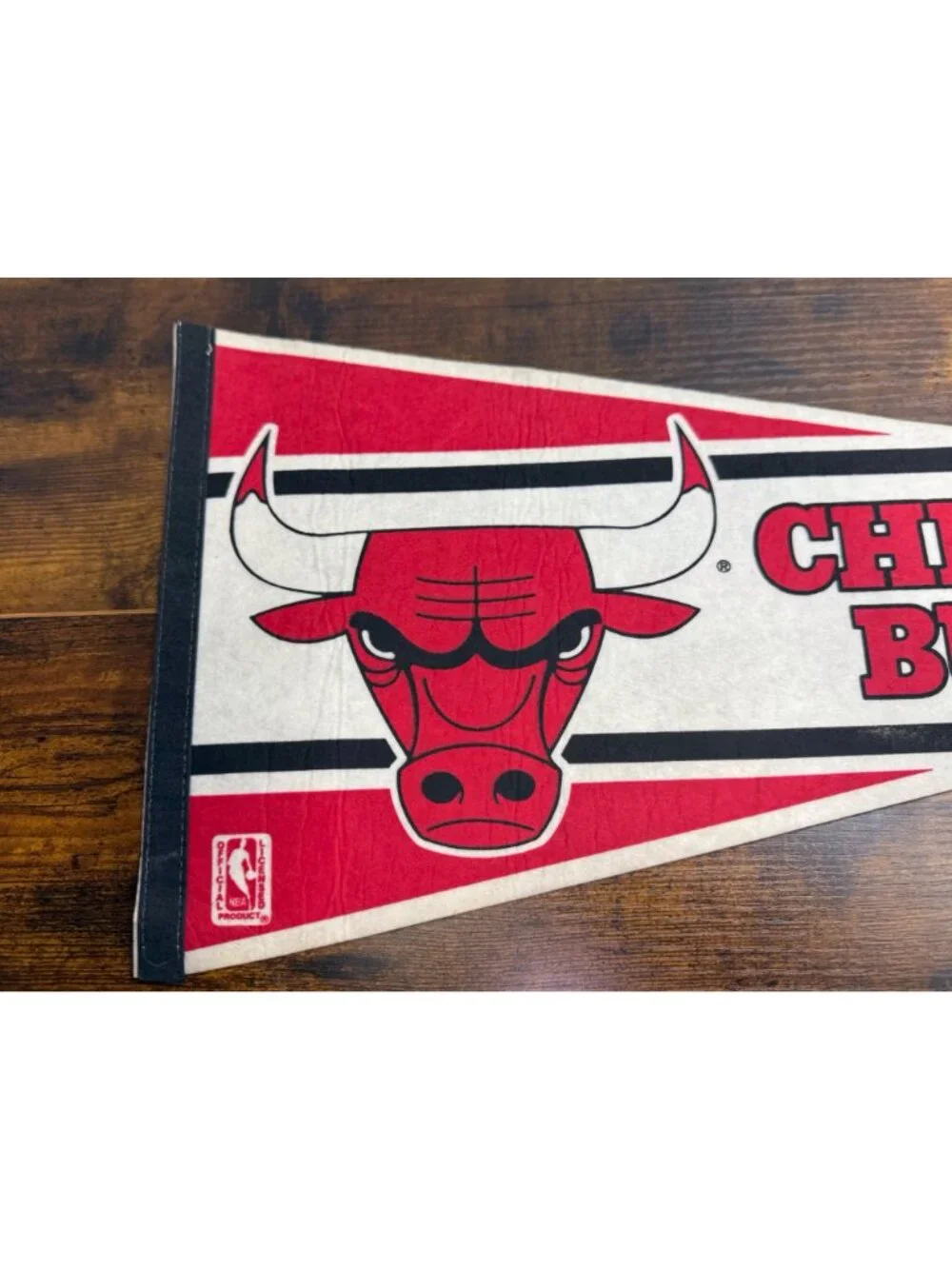 Vintage Chicago Bulls NBA Licensed Felt Pennant Classic Bull Logo 30 inches
